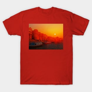 Varanasi, India. T-Shirt